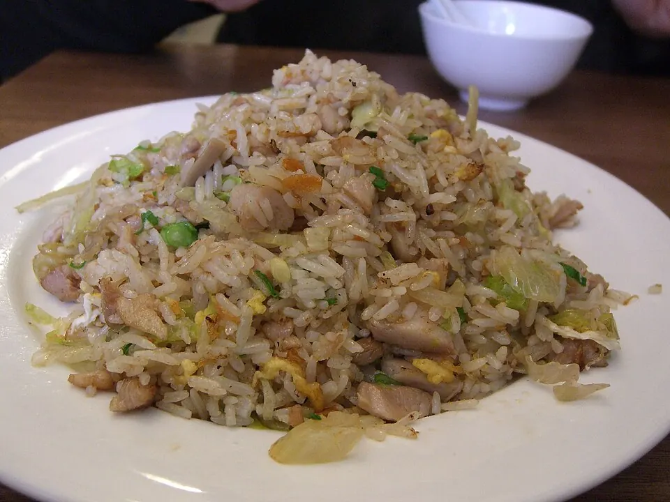 咸鱼鸡粒炒饭, photo 2 of 3