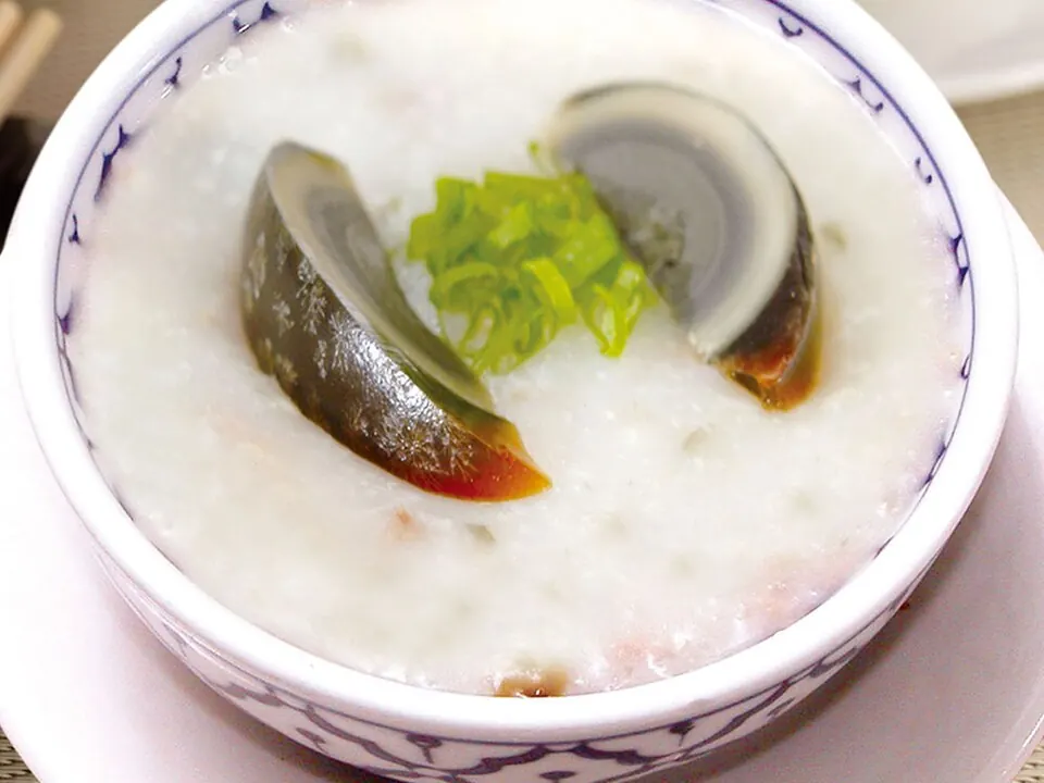 皮蛋瘦肉粥, photo 2 of 2