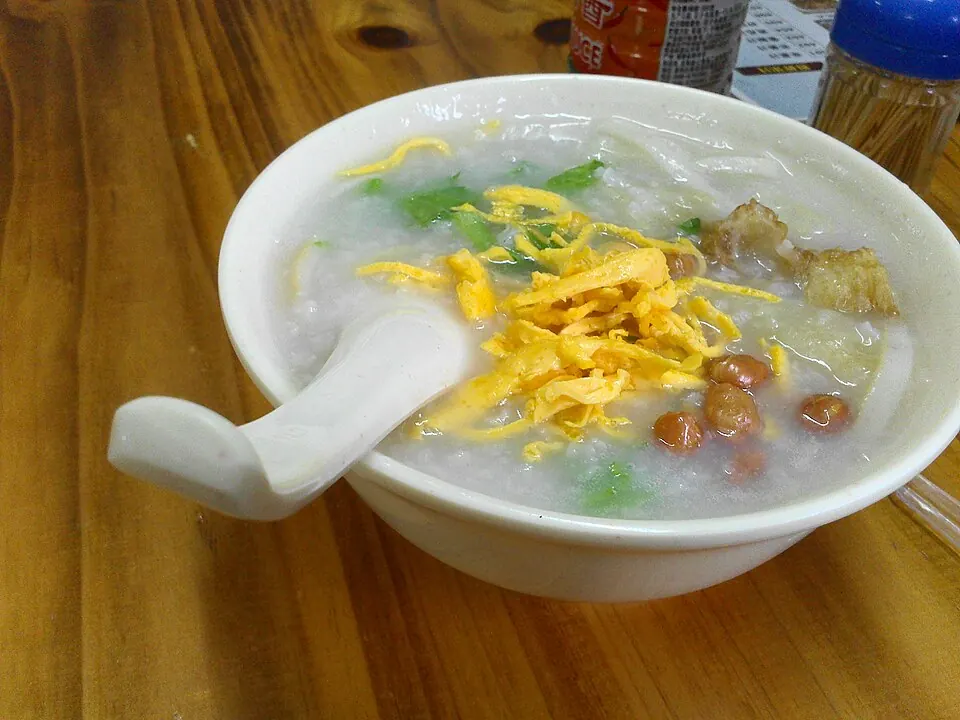 艇仔粥, photo 3 of 3