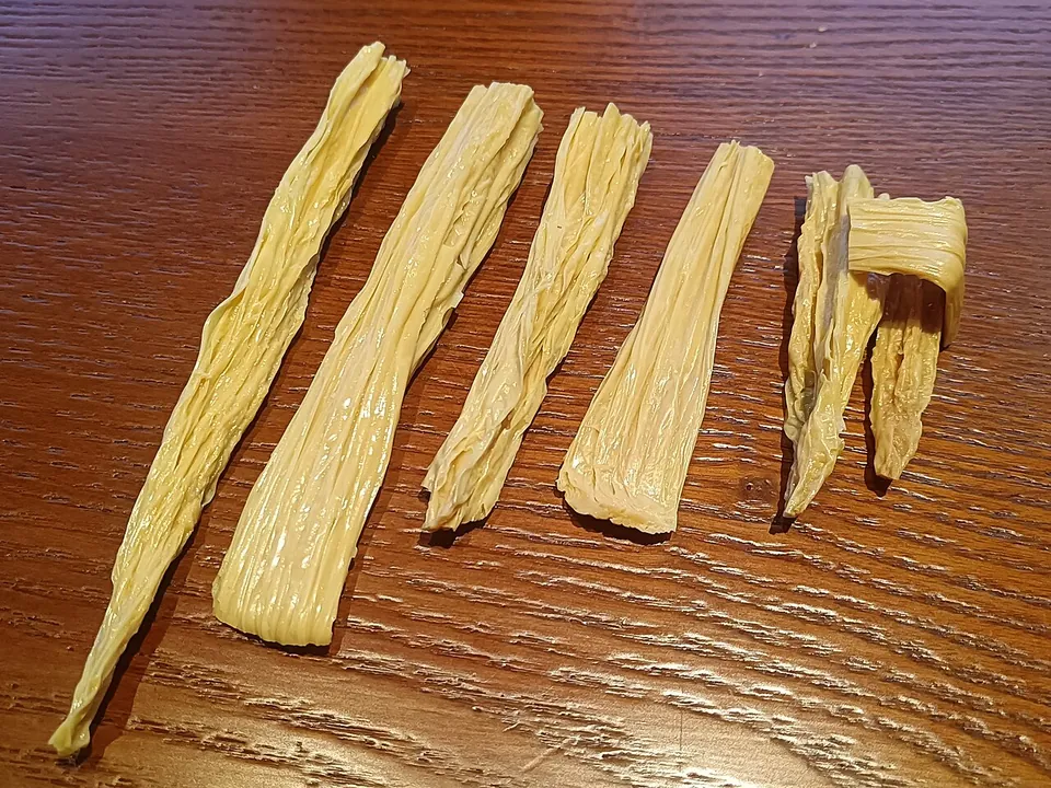 腐竹, photo 1 of 3