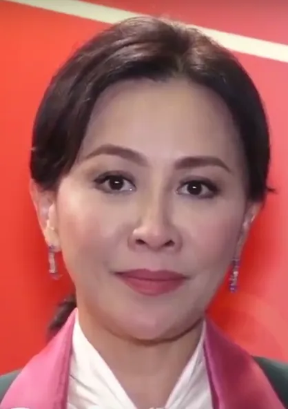 Carina Lau, photo 2 of 2