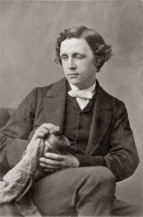 Lewis Carroll, photo 1 of 2