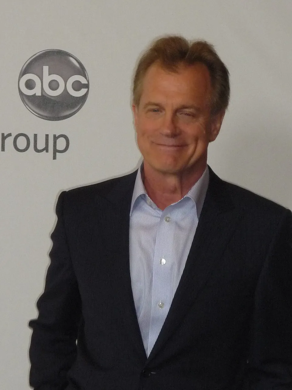 Stephen Collins, photo 1 of 2