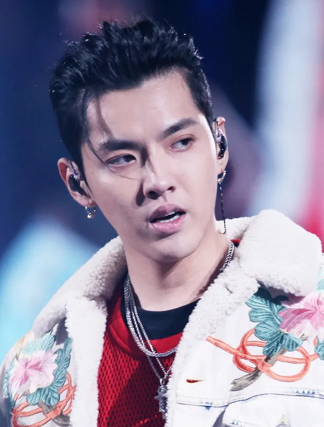 Kris Wu, photo 1 of 1