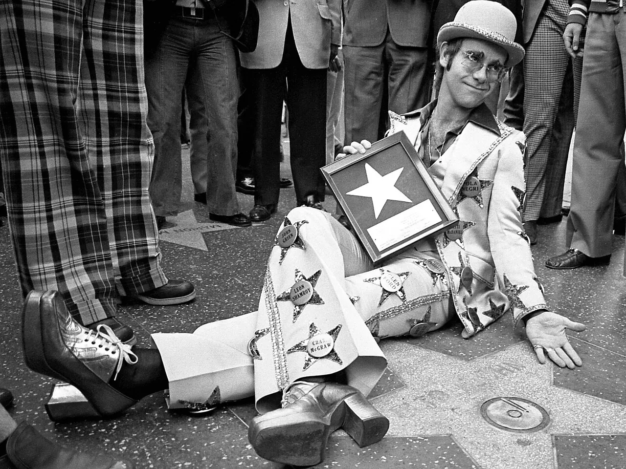 Elton John, photo 3 of 3