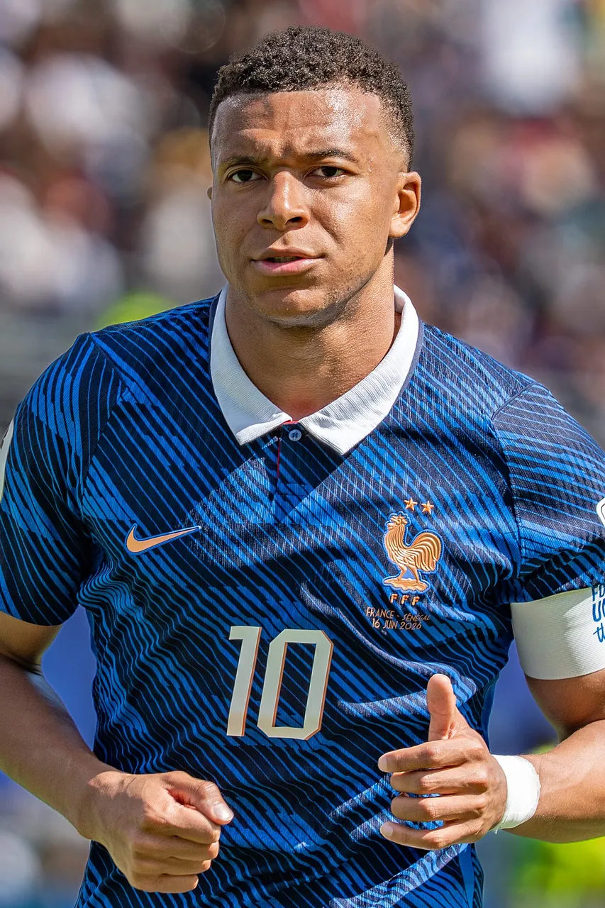 Kylian Mbappé, photo 1 of 1