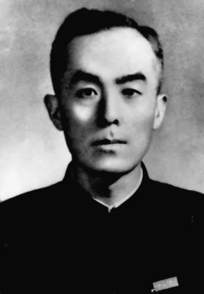 Ji Xianlin, photo 1 of 3