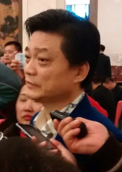 Cui Yongyuan, photo 1 of 1