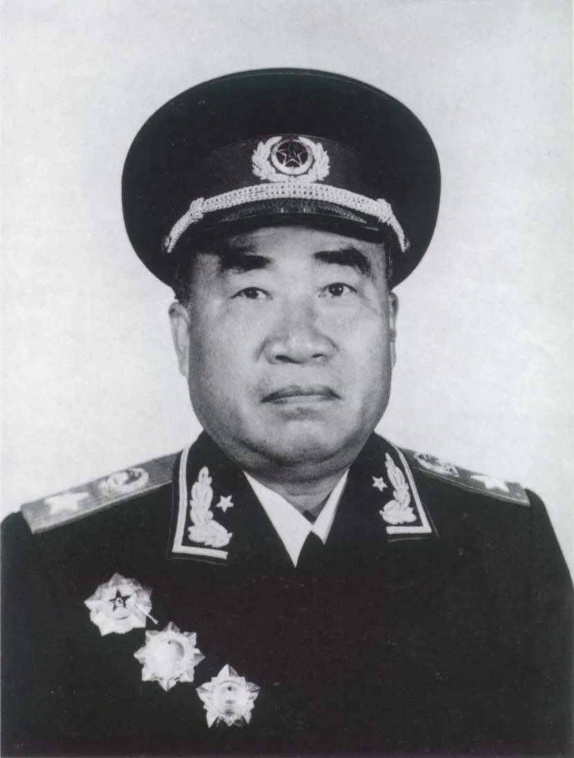 Zhu De, photo 1 of 3