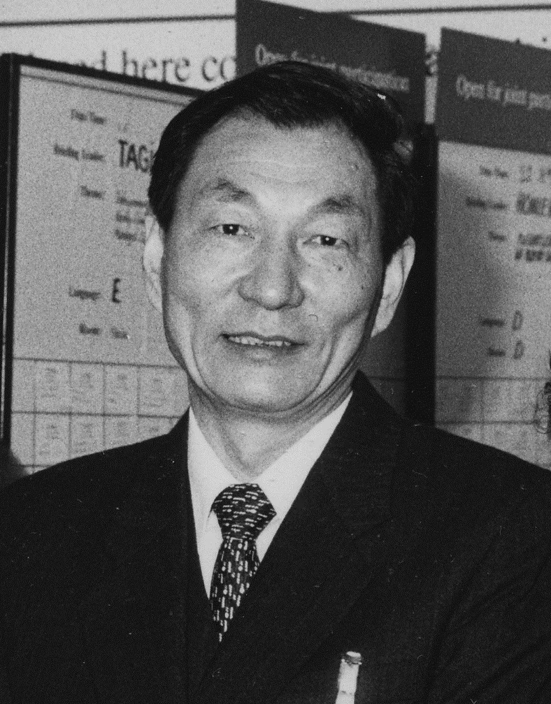 Zhu Rongji, photo 2 of 2