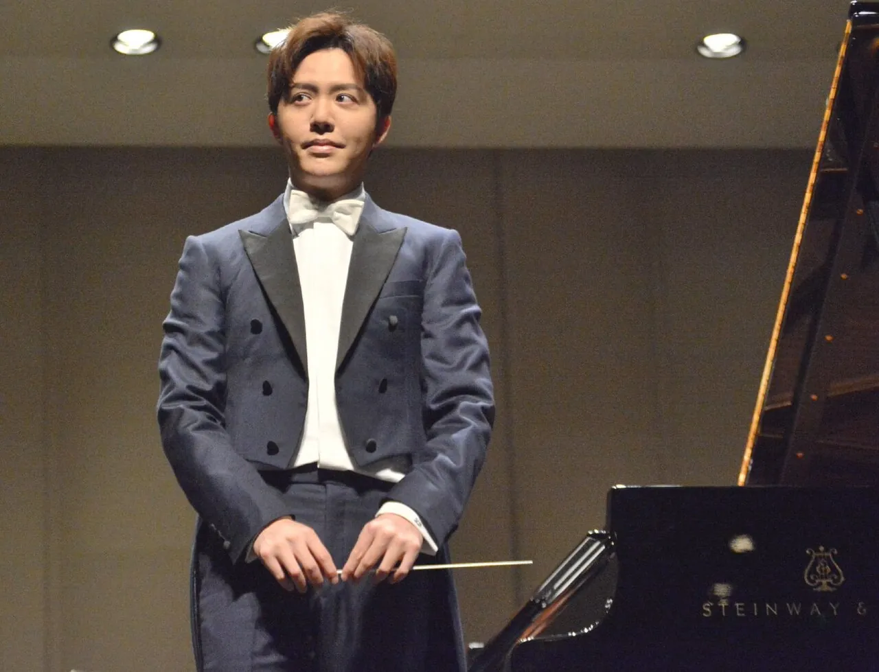 Yundi Li, photo 1 of 2