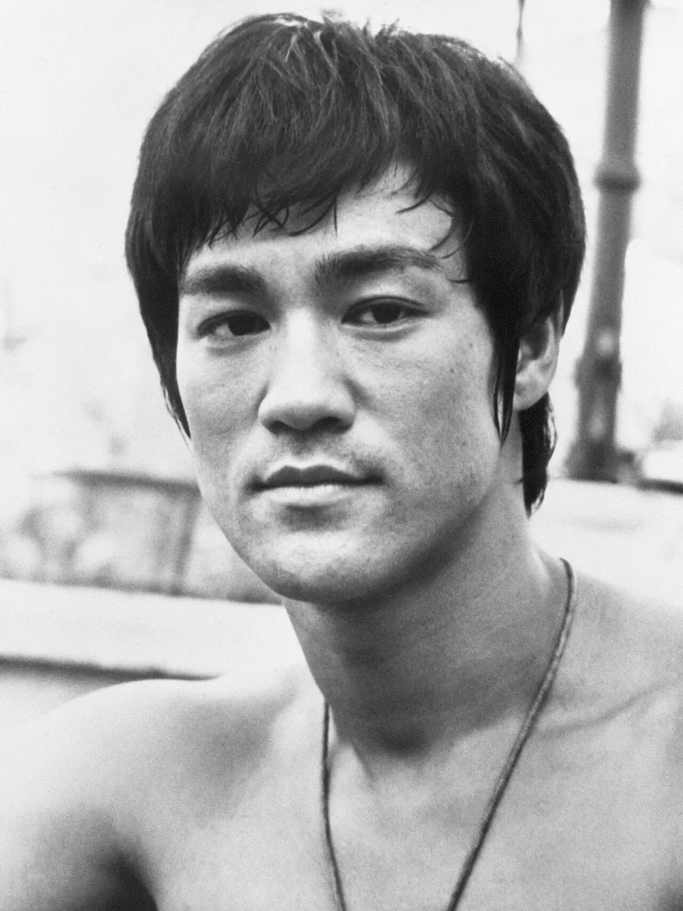 Bruce Lee, photo 1 of 3