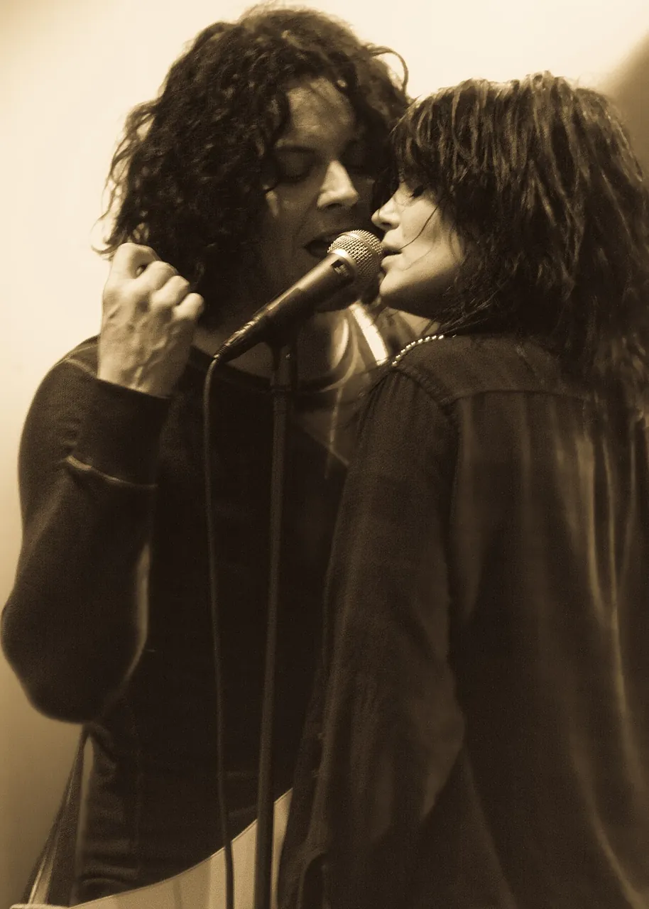 Jack White, photo 1 of 2