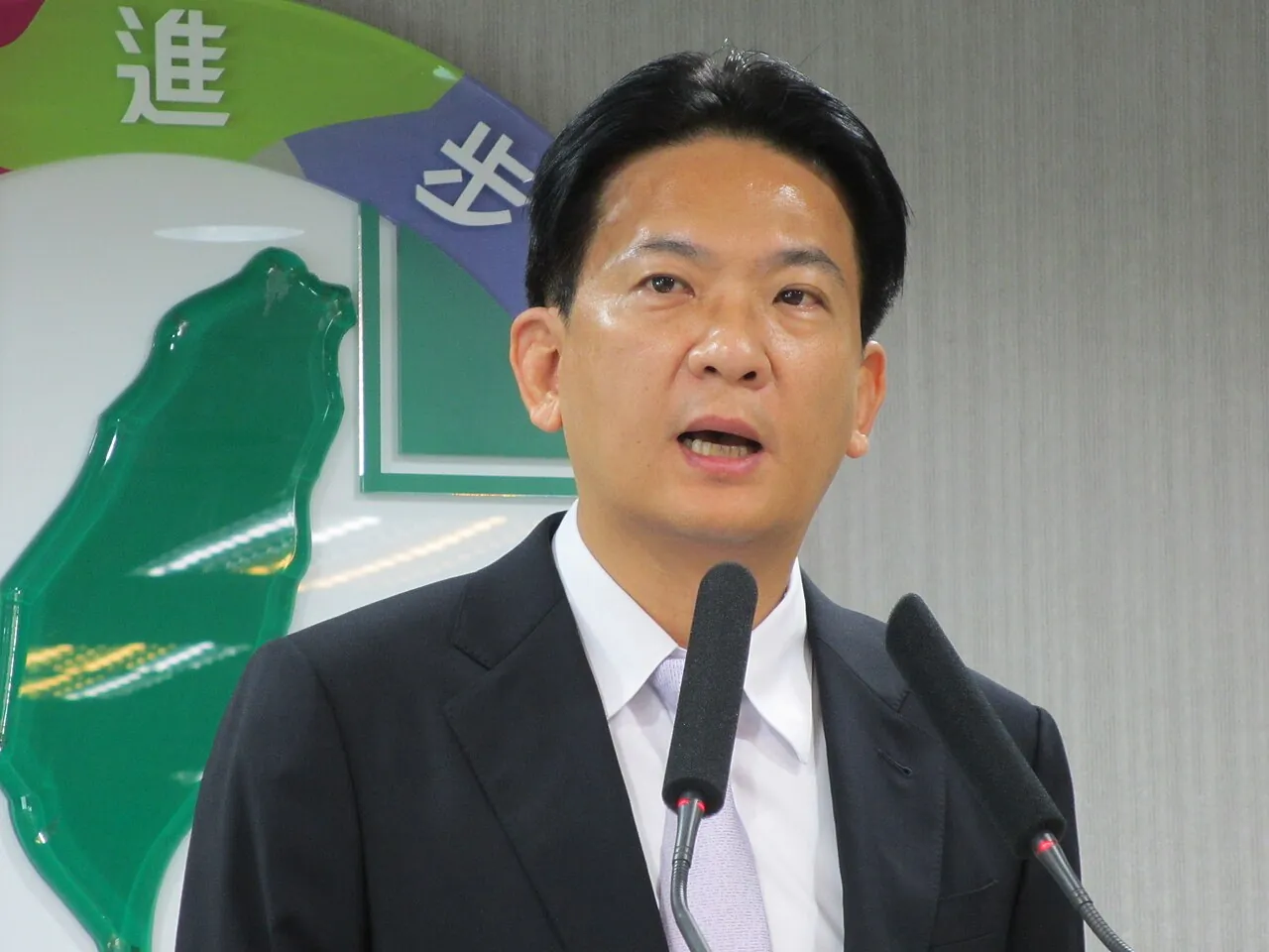 Lin Chun-hsien, photo 2 of 2