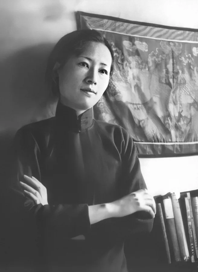 Lin Huiyin, photo 1 of 3