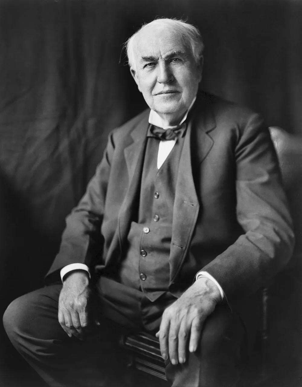 Thomas Edison, photo 1 of 1