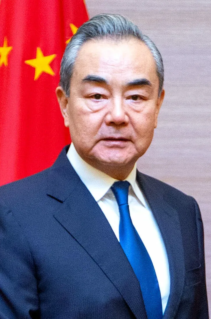 Wang Yi, photo 1 of 2