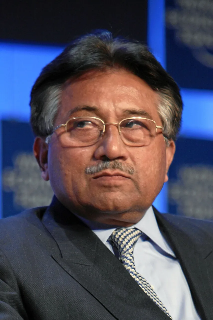 Pervez Musharraf, photo 3 of 3