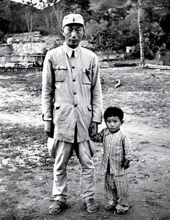 Nie Rongzhen, photo 3 of 3