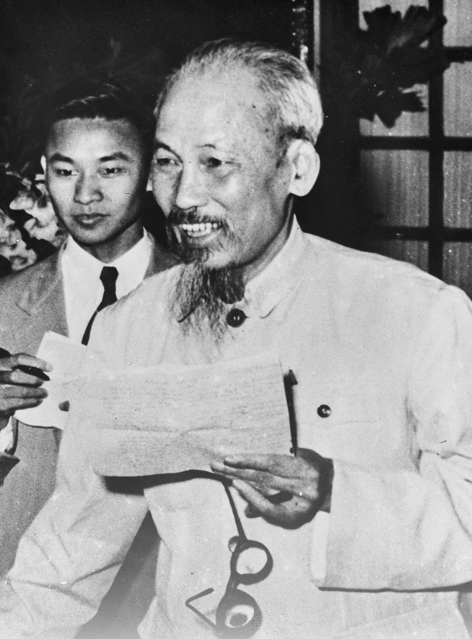 Ho Chi Minh, photo 1 of 3