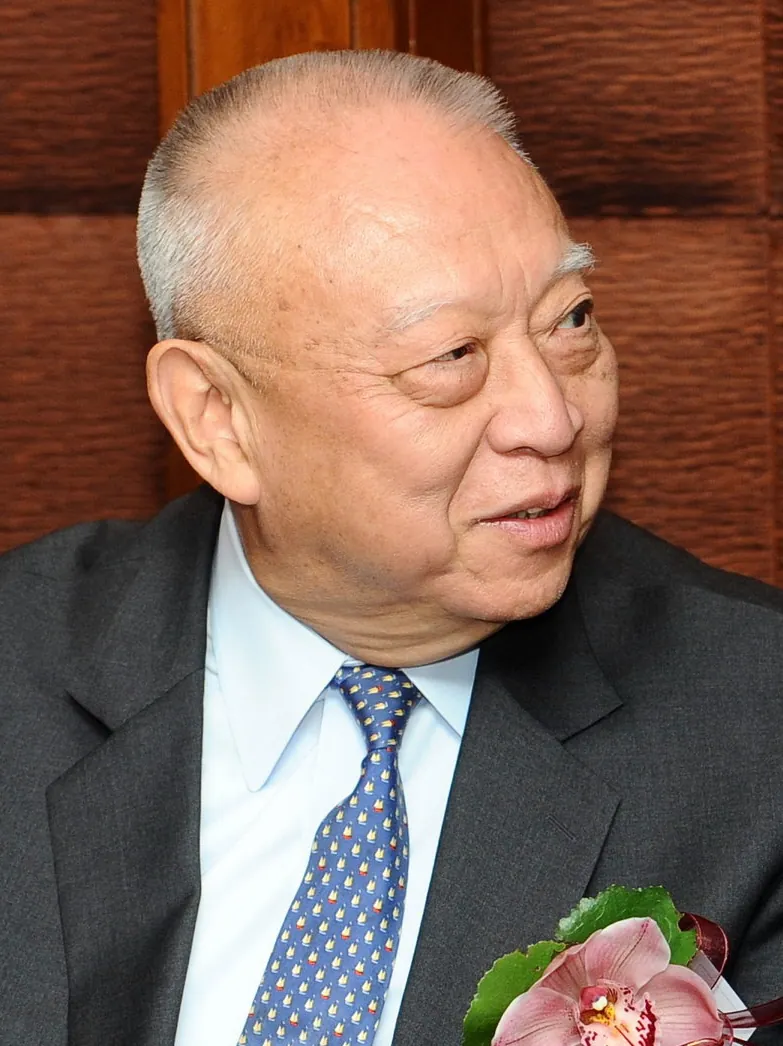 Tung Chee-hwa, photo 3 of 3