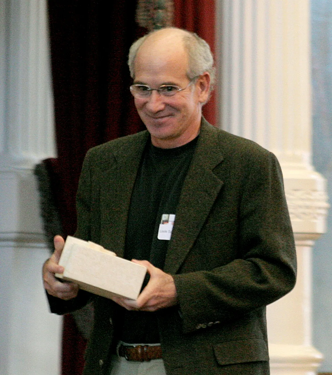Louis Sachar, photo 1 of 1