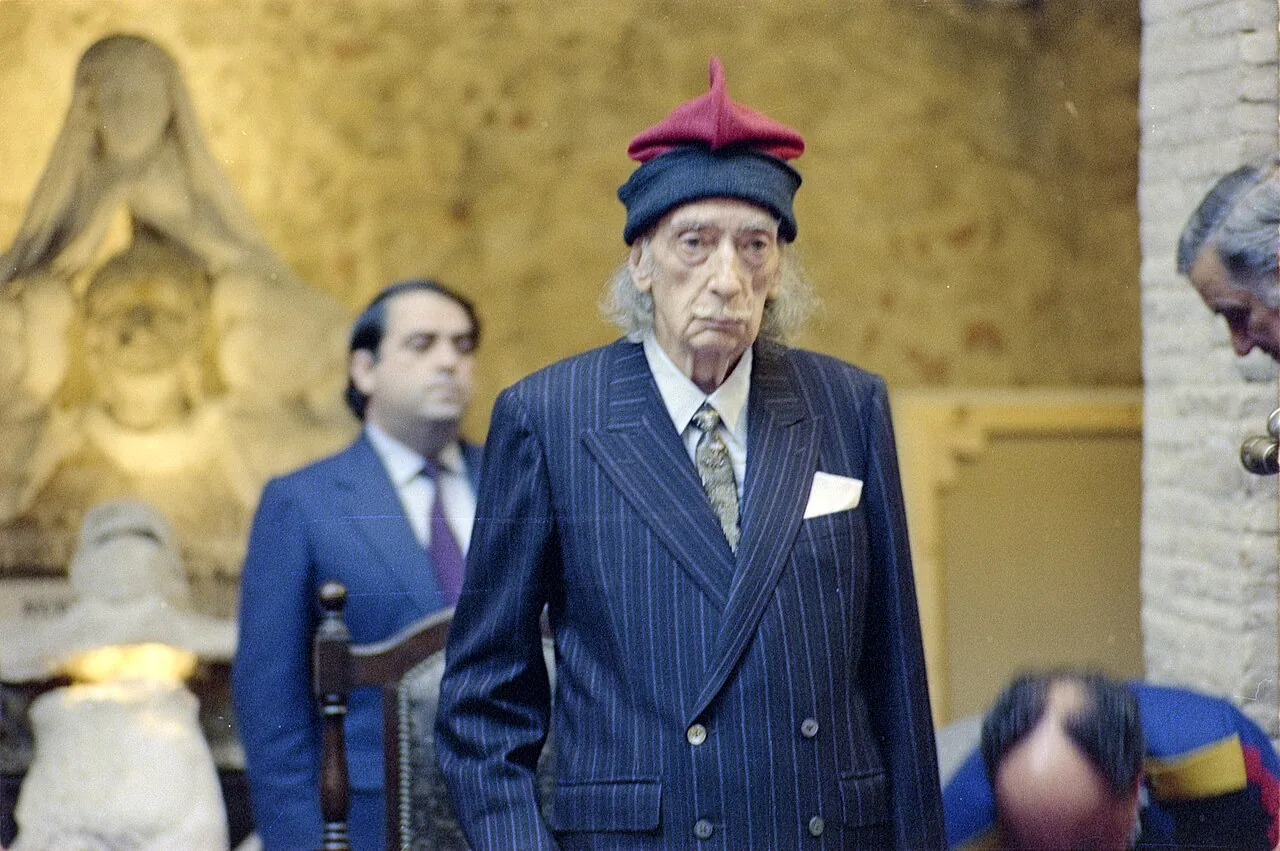 Salvador Dalí, photo 2 of 2