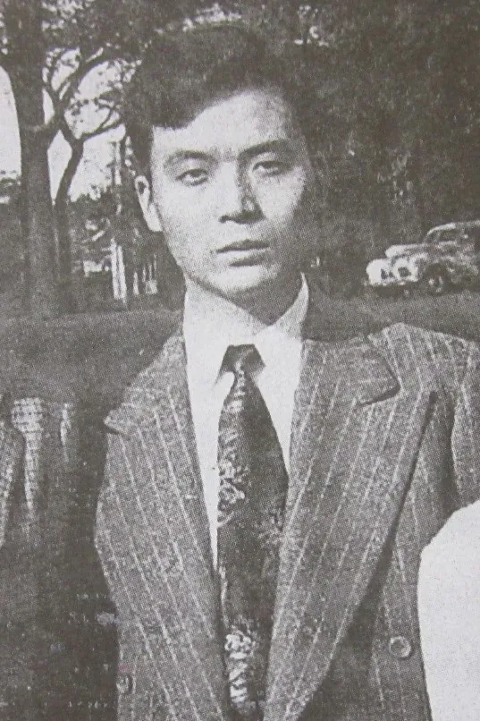 Deng Jiaxian, photo 1 of 2
