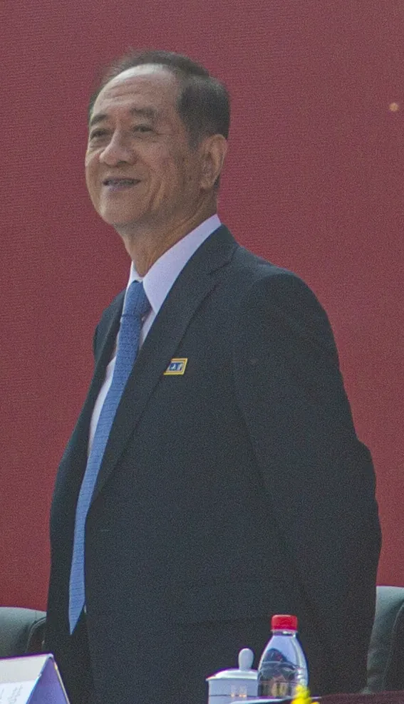 Han Qide, photo 2 of 2