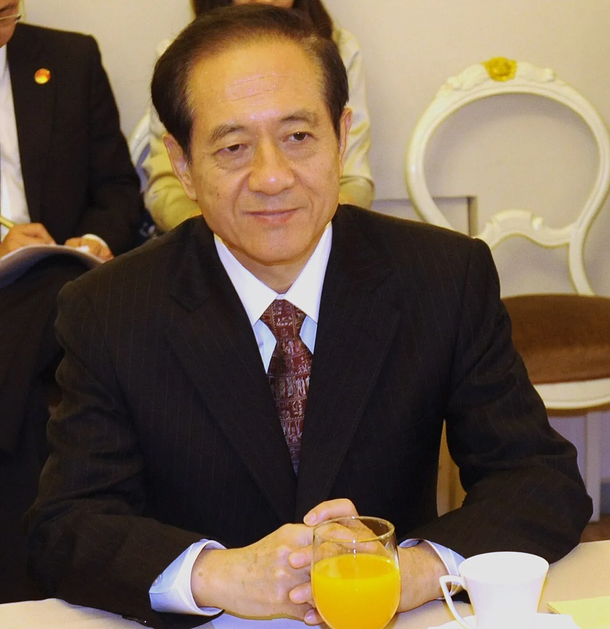 Han Qide, photo 1 of 2