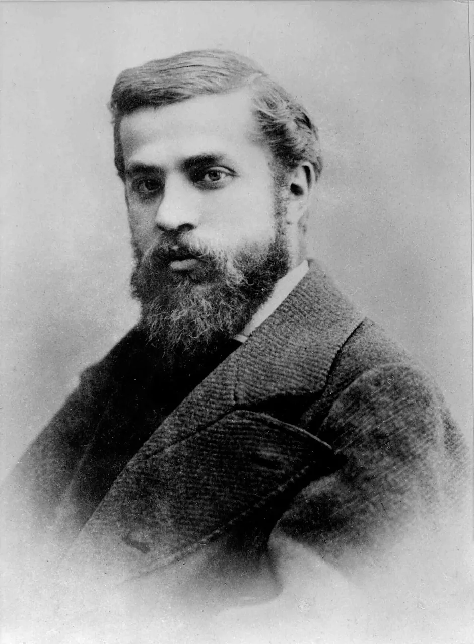 Antoni Gaudí, photo 1 of 2