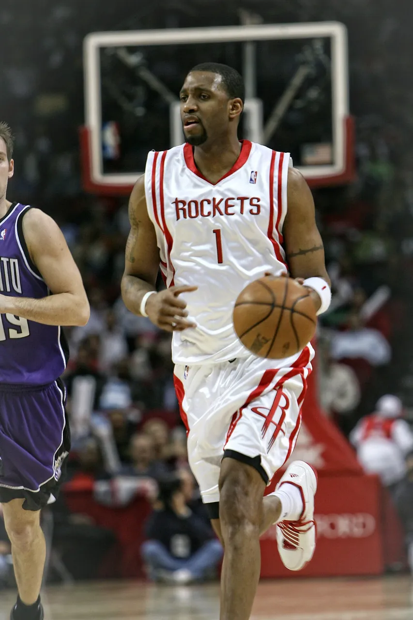 Tracy McGrady, photo 2 of 3